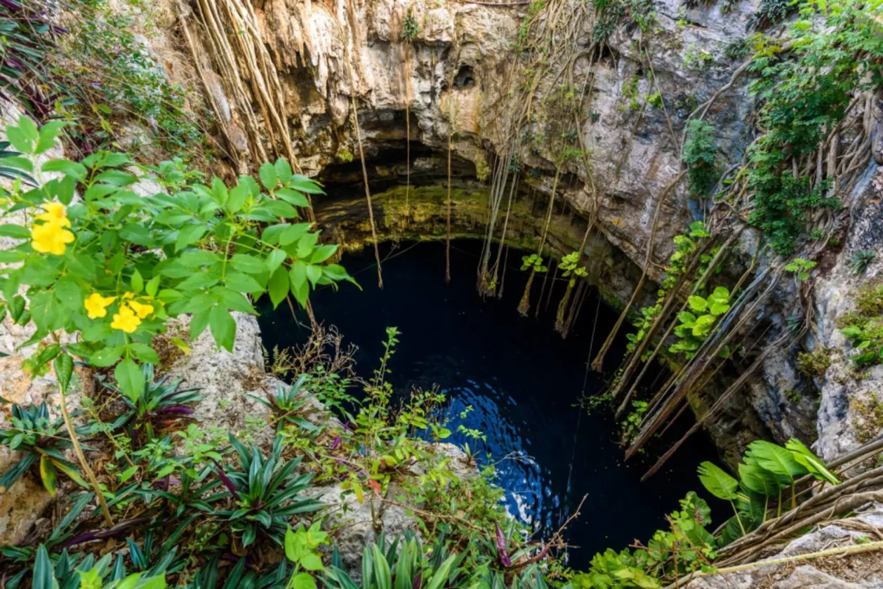 Cenote San Lorenzo Oxman